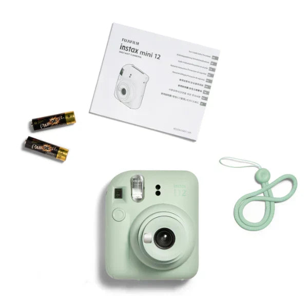 Kit Câmera Instantânea Instax Mini 12 Verde + Pack 10 filmes Macaron + Bolsa Verde Menta