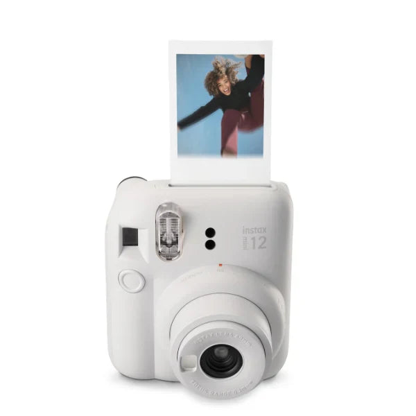 Kit Câmera Instantânea Instax Mini 12 Branca + Pack 10 filmes Macaron + Bolsa Branco Marfim