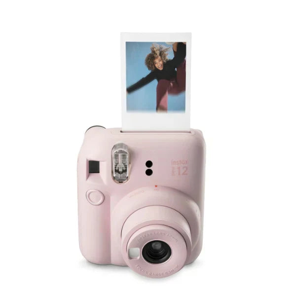 Kit Câmera Instantânea Instax Mini 12 Rosa + Pack 10 filmes Macaron + Bolsa Rosa Gloss