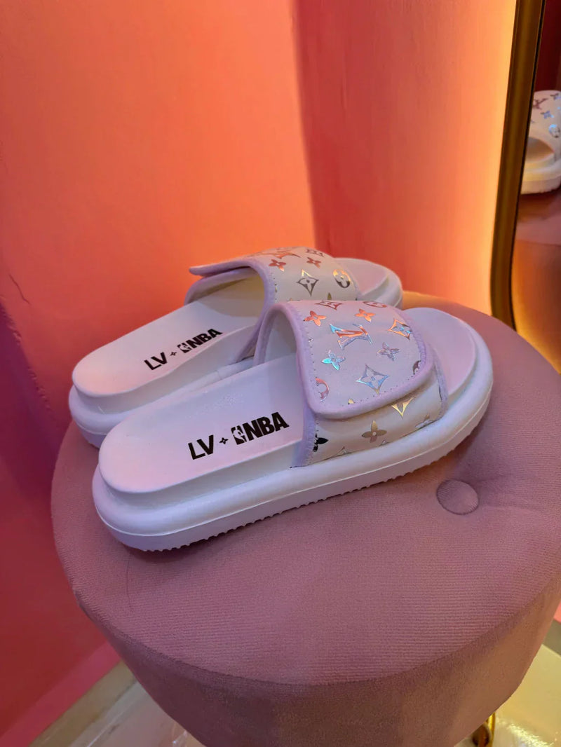 Chinelo louis vuitton - Off White